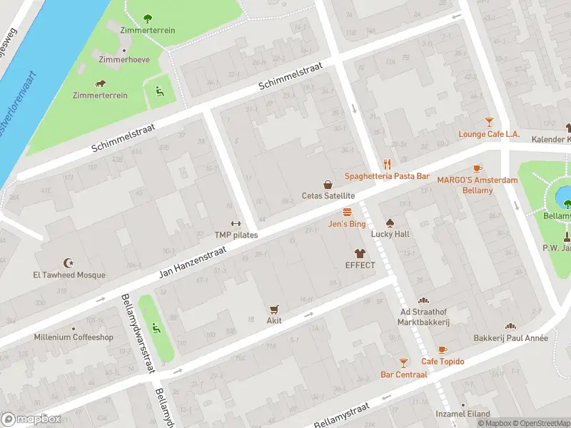 Ambulance met grote spoed naar de Kwakersstraat in Amsterdam