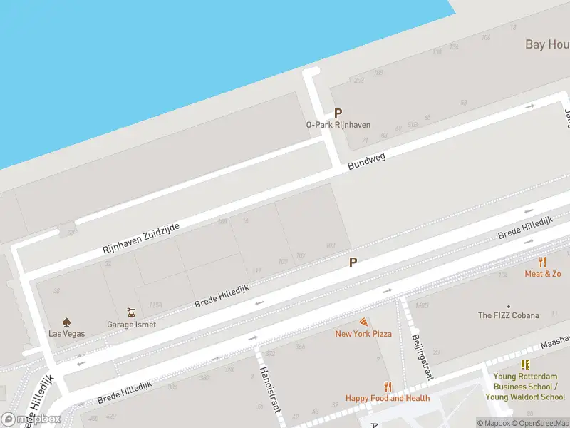 Ambulance met gepaste spoed naar de Rijnhaven Z.z. in Rotterdam