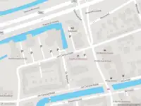 Brandweer met grote spoed naar de Jan Campertlaan in Spijkenisse vanwege afhijsen patient