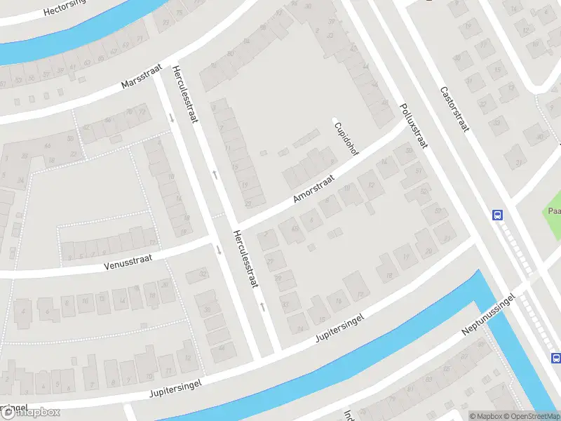 Brandweer met gepaste spoed naar de Amorstraat in Almere vanwege afhijsen patient