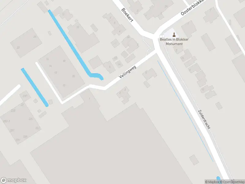 Ambulance met gepaste spoed naar de Veilingweg in Oosterblokker