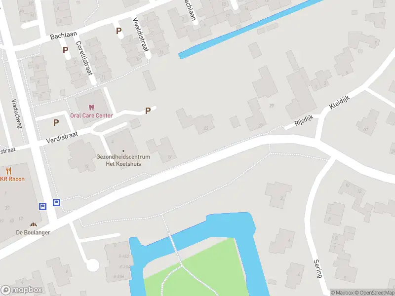 Ambulance met gepaste spoed naar de Rijsdijk in Rhoon