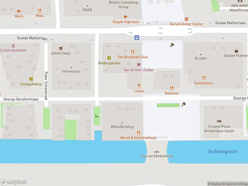 Ambulance met gepaste spoed naar de George Gershwinlaan in Amsterdam