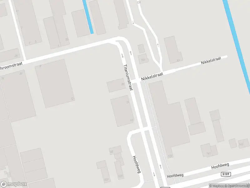 Ambulance met grote spoed naar de Hoofdweg in Rotterdam