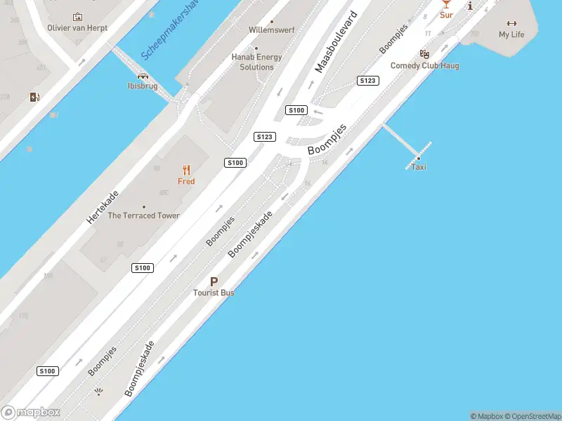 Politie naar de Boompjeskade in Rotterdam vanwege ongeval met letsel