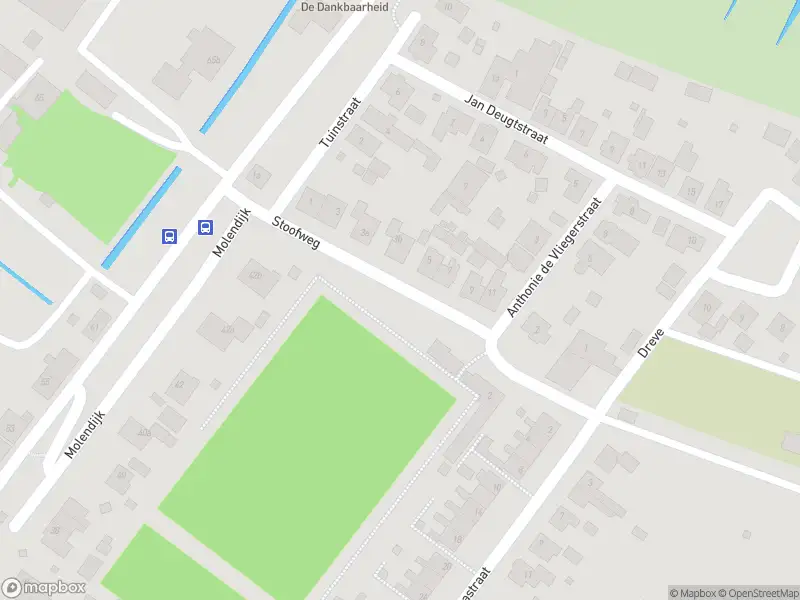 Ambulance met gepaste spoed naar de Stoofweg in Herkingen