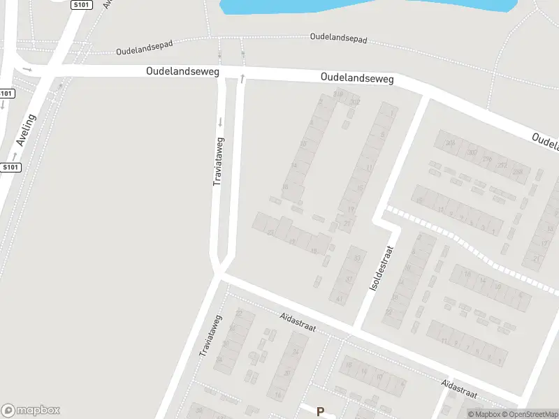 Ambulance met grote spoed naar de Traviataweg in Hoogvliet Rotterdam