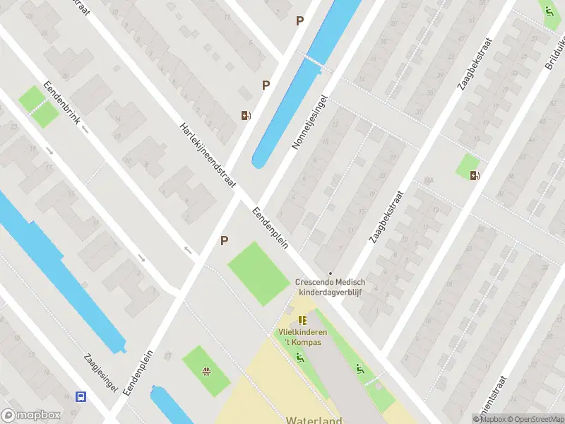 Ambulance met grote spoed naar de Nonnetjesingel in 's-Gravenhage