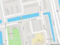 Ambulance met gepaste spoed naar de Rossinistraat in Leiden