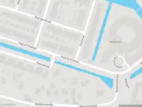 Ambulance met gepaste spoed naar de Hugo de Grootlaan in Ridderkerk