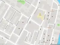 Ambulance met grote spoed naar de Gedempte Biersloot in Vlaardingen