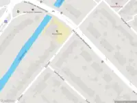 Ambulance met grote spoed naar de Cornelis de Wittstraat in Wassenaar