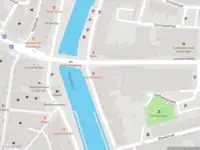 Ambulance met gepaste spoed naar de Schiedamseweg in Vlaardingen