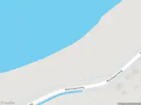 Ambulance met grote spoed naar de Wollefoppenweg in Zevenhuizen