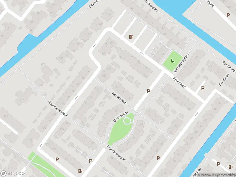 Ambulance met grote spoed naar de Kersenpad in Wateringen