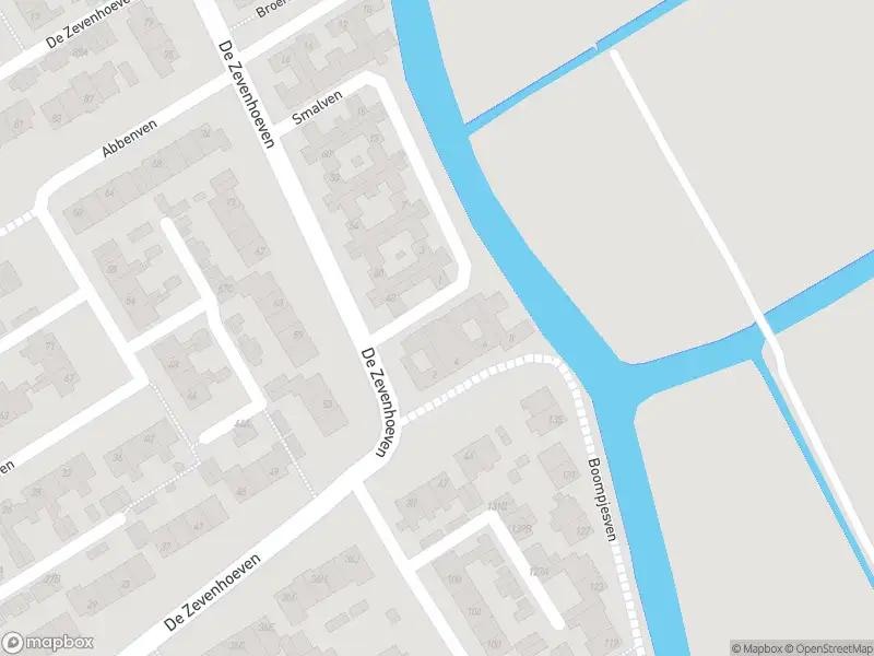 Ambulance met grote spoed naar de Smalven in Heemskerk