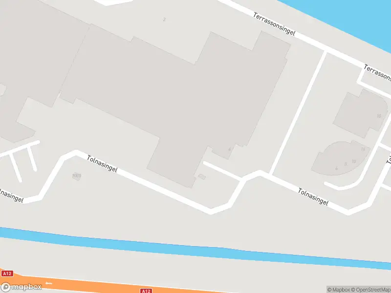 Ambulance met grote spoed naar de Tolnasingel in Bodegraven