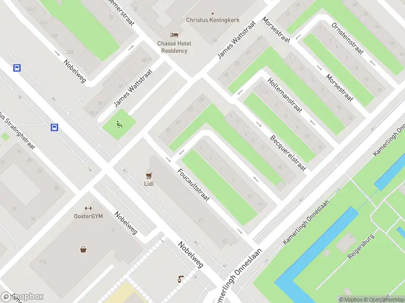 Ambulance met grote spoed naar de Graham Bellstraat in Amsterdam