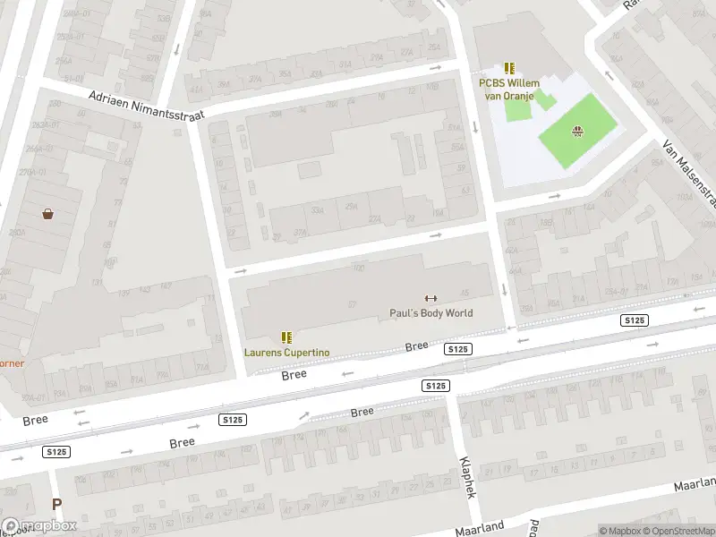 Ambulance met grote spoed naar de Janne Bouwensstraat in Rotterdam