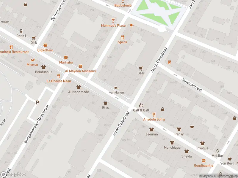 Ambulance met gepaste spoed naar de Zwart Janstraat in Rotterdam