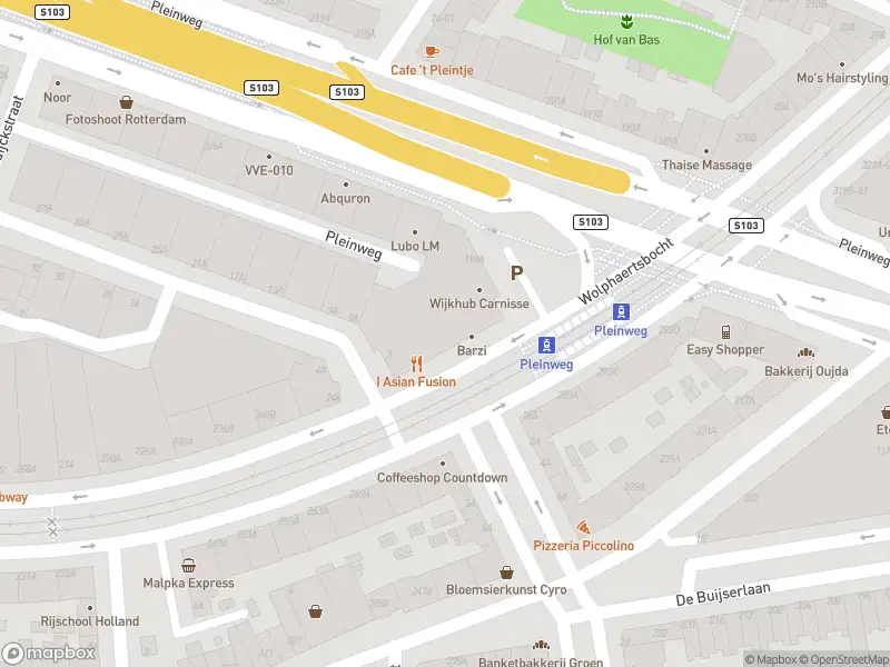 Ambulance met gepaste spoed naar de Wolphaertsbocht in Rotterdam