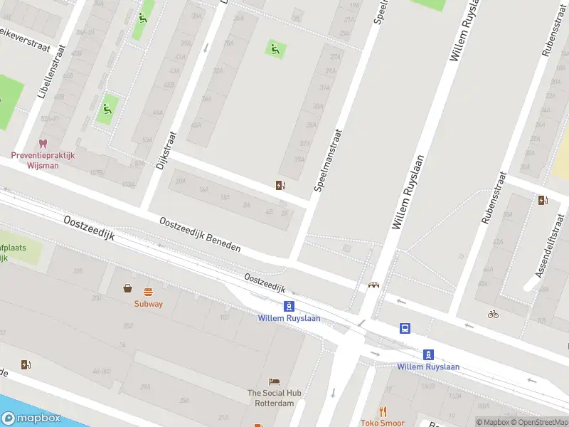 Brandweer met gepaste spoed naar de Touwslagersstraat in Rotterdam vanwege wateroverlast