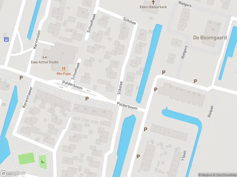 Ambulance met grote spoed naar de Slikslee in Goudswaard