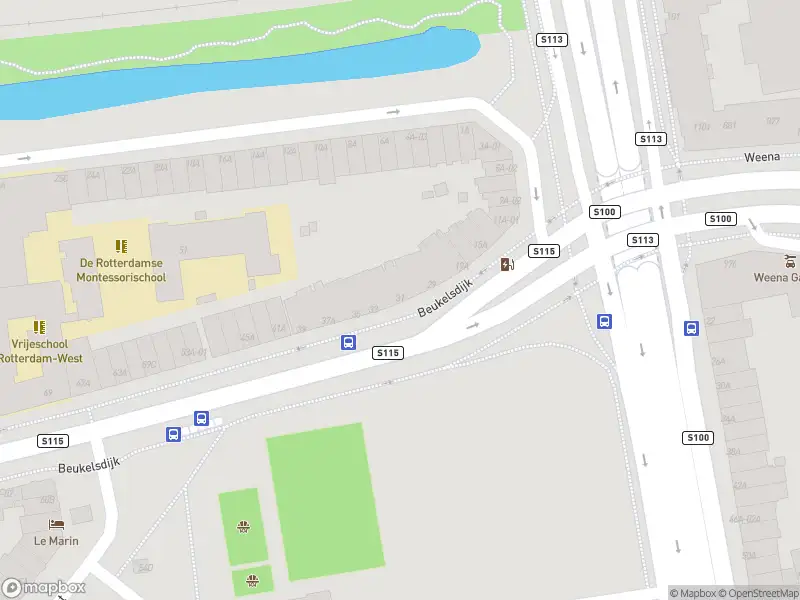 Ambulance met grote spoed naar de Beukelsdijk in Rotterdam