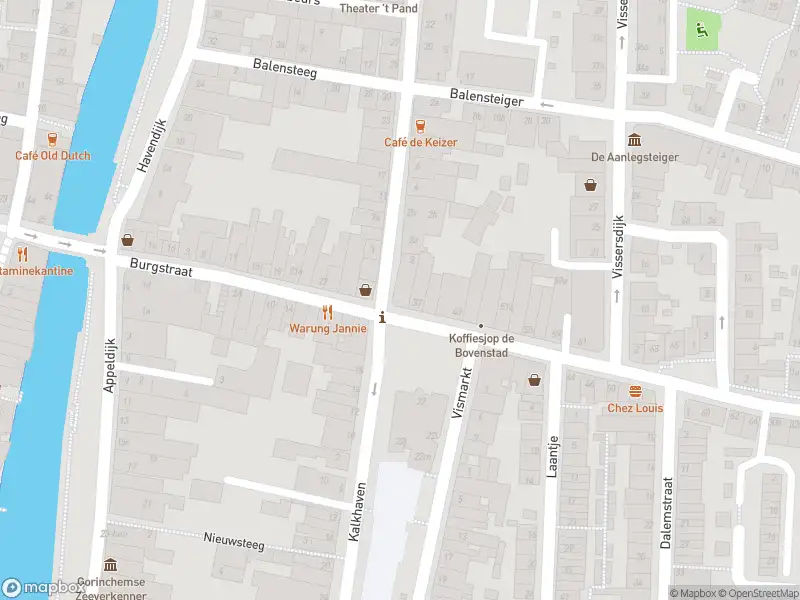 Ambulance met gepaste spoed naar de Burgstraat in Gorinchem