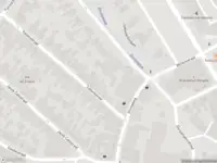 Politie naar de Vondelstraat in Hengelo vanwege steekincident