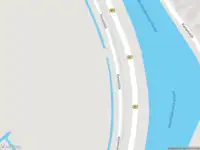 Ambulance met gepaste spoed naar de Saskerstraat in Koedijk