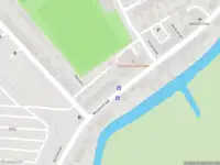 Ambulance met grote spoed naar de Molenstraat in Kinderdijk