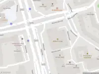 Ambulance met gepaste spoed naar de Walenburgerweg in Rotterdam