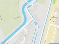 Ambulance met grote spoed naar de Nieuweweg in Dordrecht