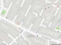 Ambulance met gepaste spoed naar de IJsselmondestraat in Schiedam