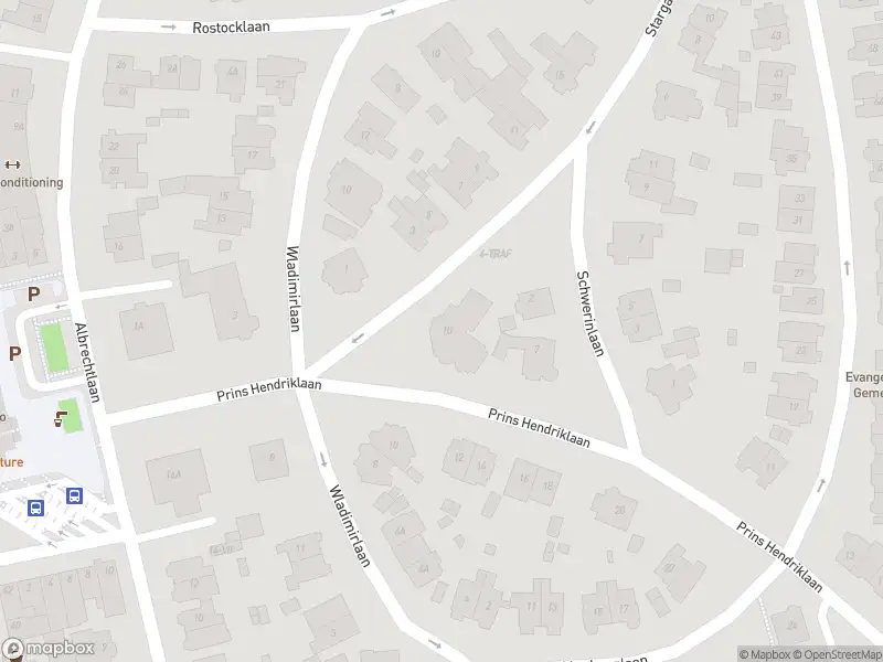 Politie naar de Stationsweg in Bussum vanwege steekincident