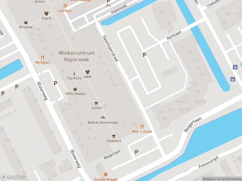 Ambulance met gepaste spoed naar de Steenloperstraat in Capelle aan den IJssel