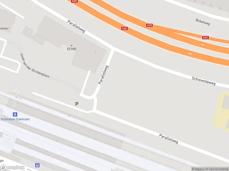 Ambulance met grote spoed naar de Parallelweg in Schiedam