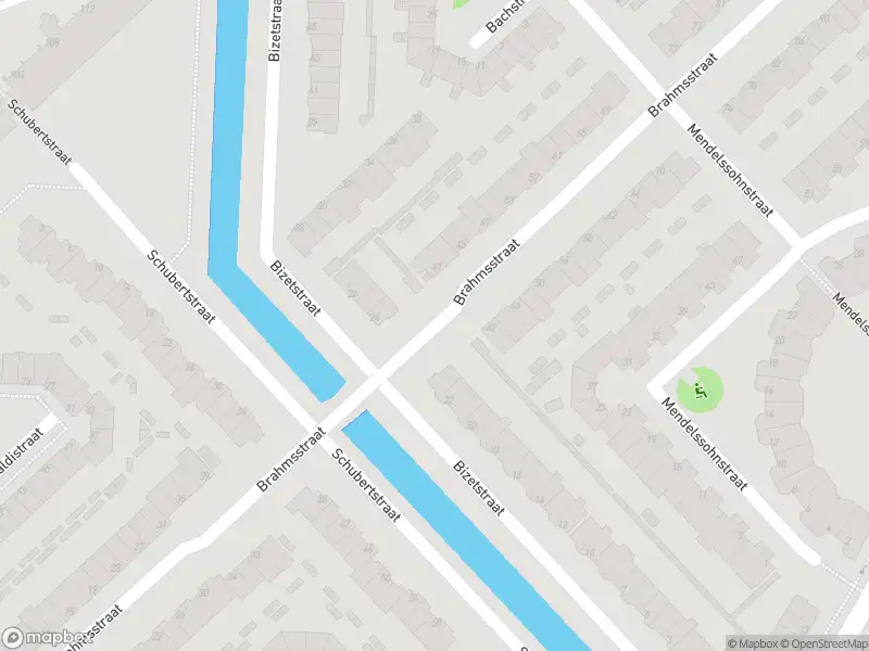 Brandweer met gepaste spoed naar de Vivaldistraat in Capelle aan den IJssel