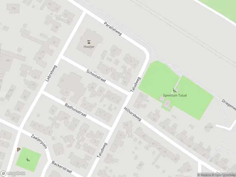 Brandweer met gepaste spoed naar de Schoolstraat in Oosterbeek