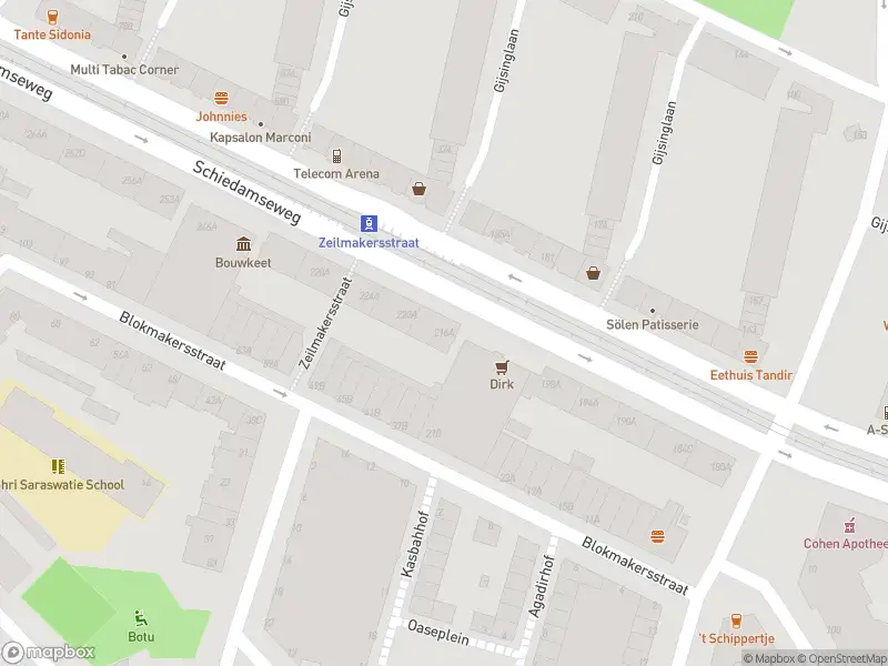 Ambulance met grote spoed naar de Schiedamseweg in Rotterdam