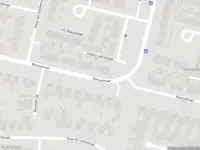 Politie naar de Reviusstraat in Hengelo vanwege aanrijding met letsel