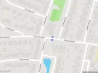 Brandweer met grote spoed naar de Regenwulplaan in 's-Hertogenbosch vanwege voertuigbrand