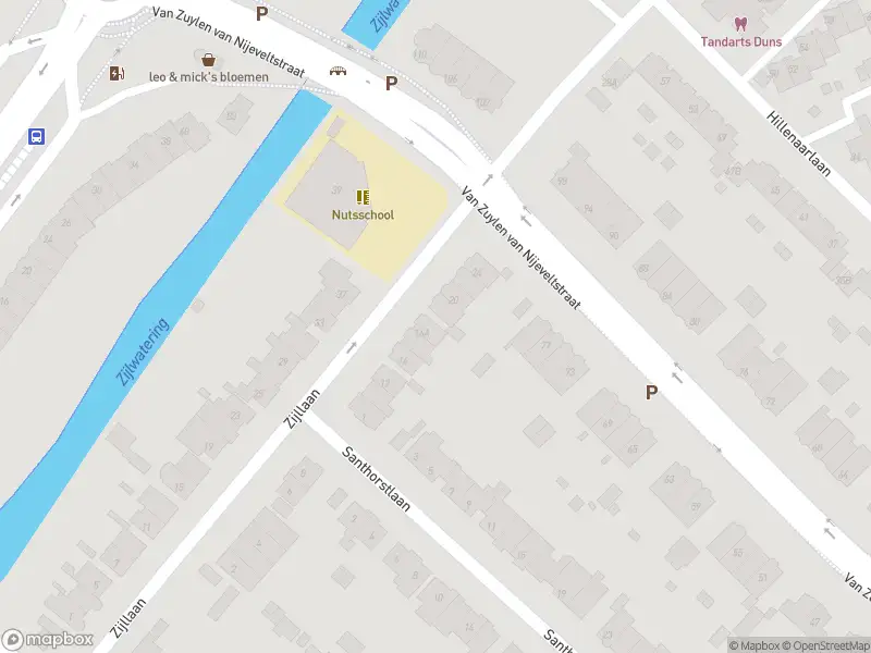 Politie met grote spoed naar de Cornelis de Wittstraat in Wassenaar vanwege steekincident