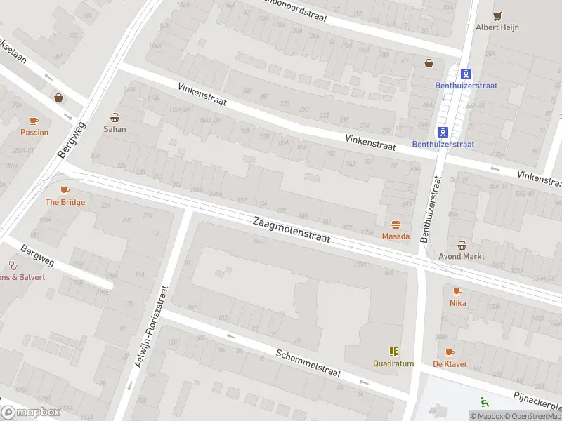 Ambulance met grote spoed naar de Zaagmolenstraat in Rotterdam