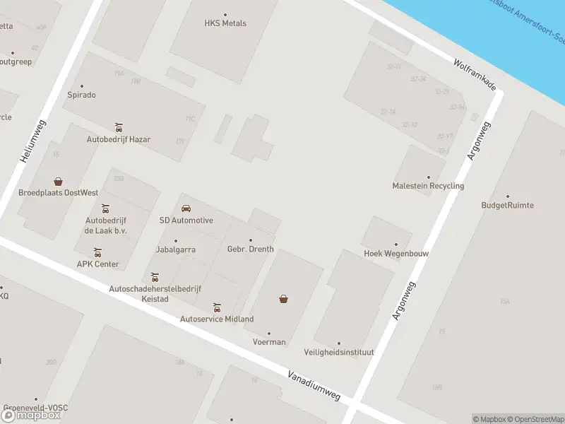 Ambulance en brandweer met grote spoed naar de Wolframkade in Amersfoort vanwege grote brand