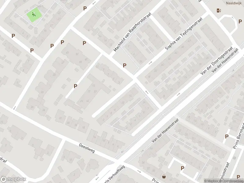 Ambulance met grote spoed naar de Sophia van Teylingenstraat in Naaldwijk