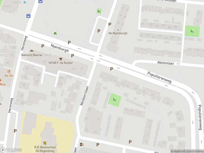 Ambulance met grote spoed naar de Populierenweg in Oudorp