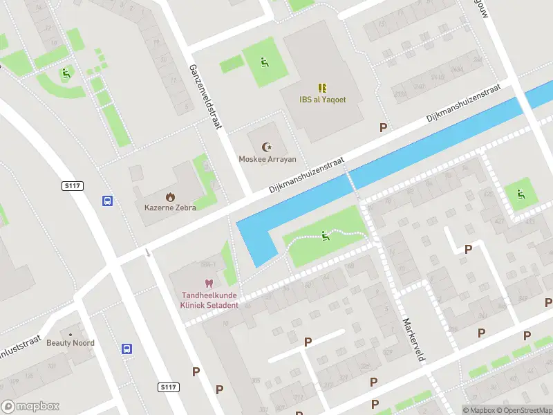 Ambulance met grote spoed naar de Slootdorpstraat in Amsterdam