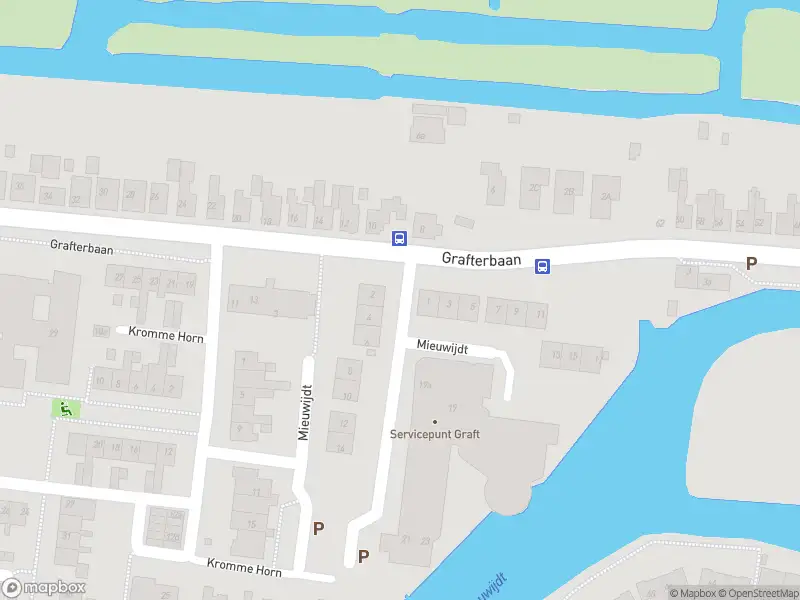 Ambulance met grote spoed naar de Mieuwijdt in Graft